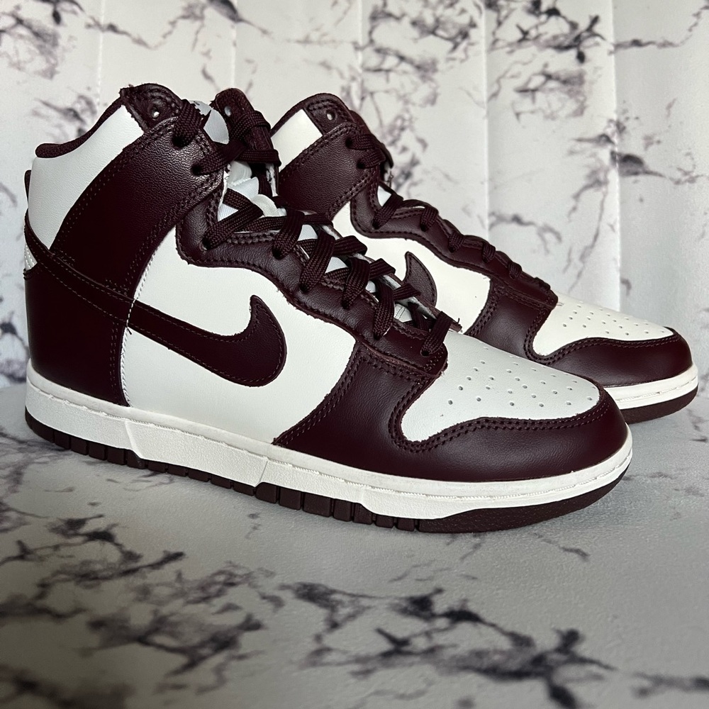 Women’s Nike Dunk High